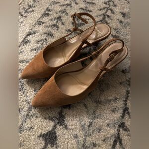 Jones New York Nude Kitten Heel, size 8.5